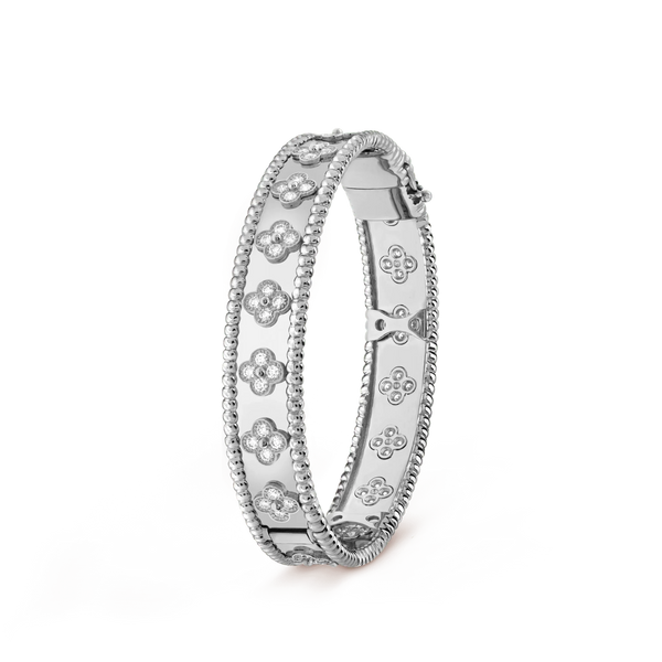 [⭐Aura]CLOVER BRACELET 8MM DIAMONDS
