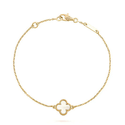 [⭐Aura]CLOVER WHITE MOP SINGLE FLOWER BRACELET