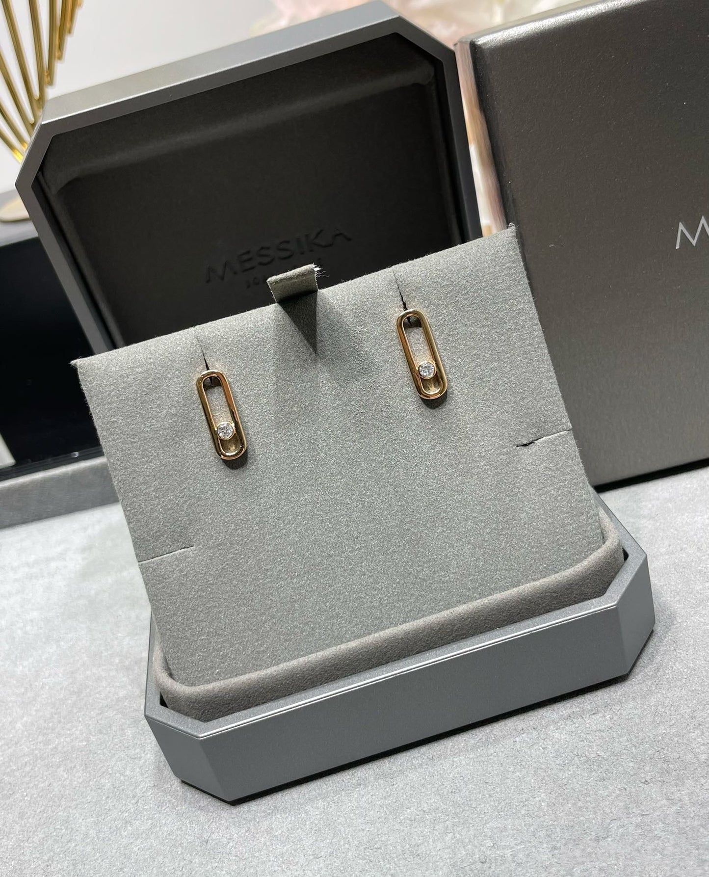 [⭐Aura]MOVE UNO SMALL 1 DIAMOND EARRINGS